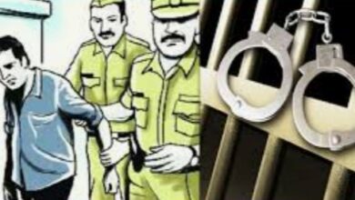 Photo of मोटार सायकल चोर आरोपी पोलिसांच्या हातावर तुरी देत पसार 