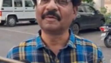 Photo of CMHO डॉ.नरेश गोन्नाने पर बच्चे को फर्जी  दस्तावेज के सहारे MBBS करवाने का आरोप